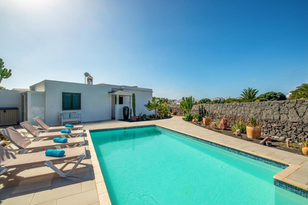 Villa Sarita Sol By Villa Plus Коста Бланка Экстерьер фото